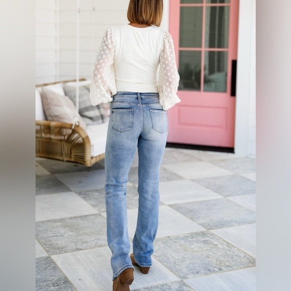 *NWT* Risen x Freckled Poppy Mid Rise Medium Wash Long Straight Leg Jeans - Picture 10 of 10